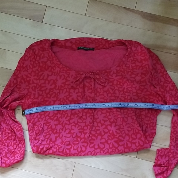 Bright pink Marimekko tunic in Medium - Picture 2 of 5
